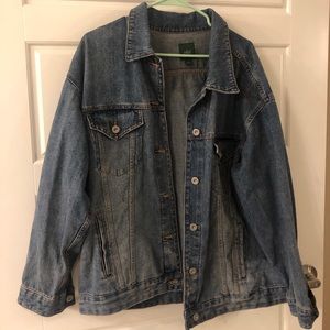 Pre-faded Jean jacket